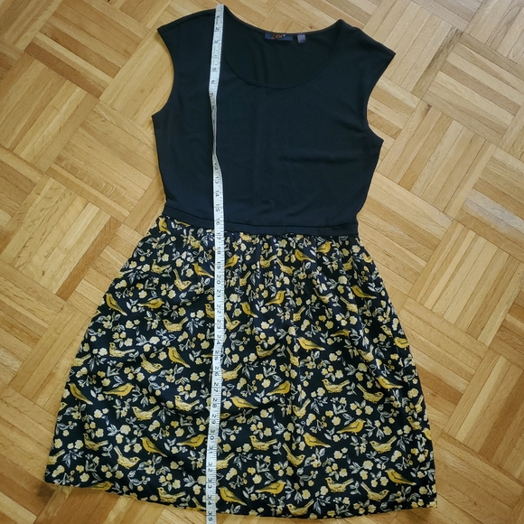 Dex Dress - Picture 10 of 11